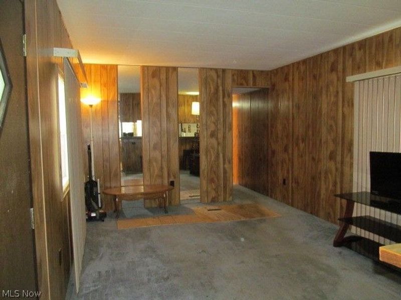 9735 Chillicothe Road, Unit 29, Kirtland, OH 44094 Photo 10