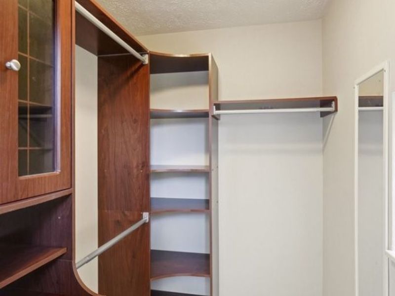 8853 Robinwood Terrace , Macedonia, OH 44056 Photo 24