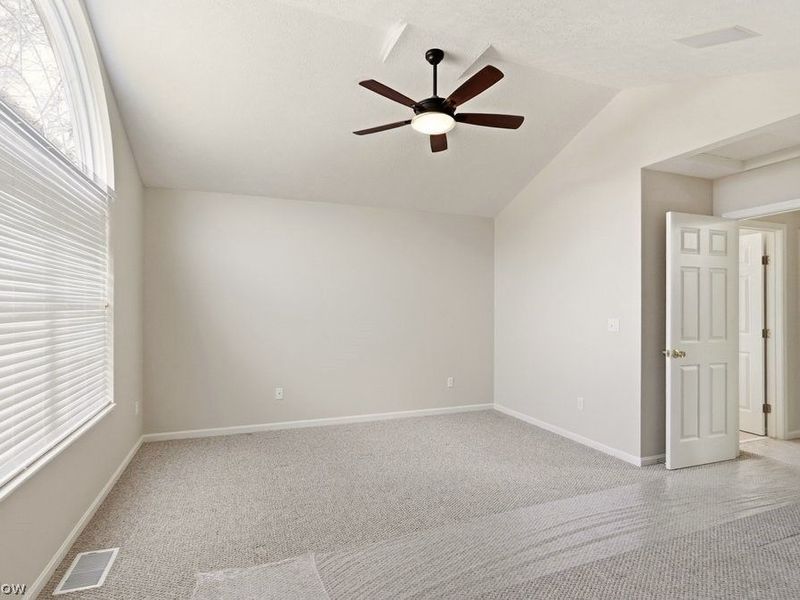 8853 Robinwood Terrace , Macedonia, OH 44056 Photo 25