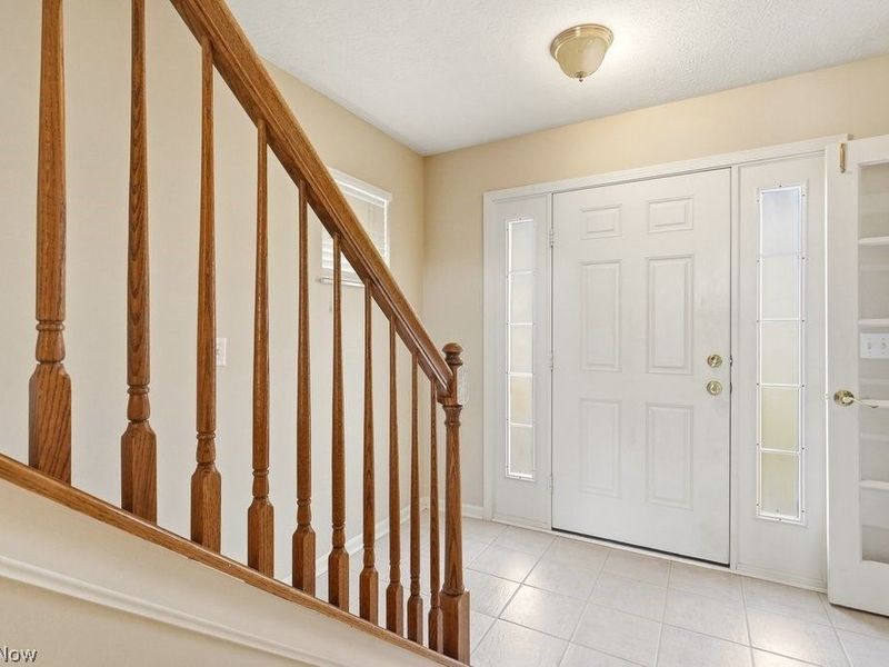 8853 Robinwood Terrace , Macedonia, OH 44056 Photo 5