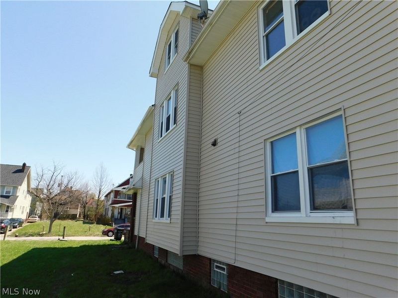1600 Eddington Road, East Cleveland, OH 44118 Photo 11