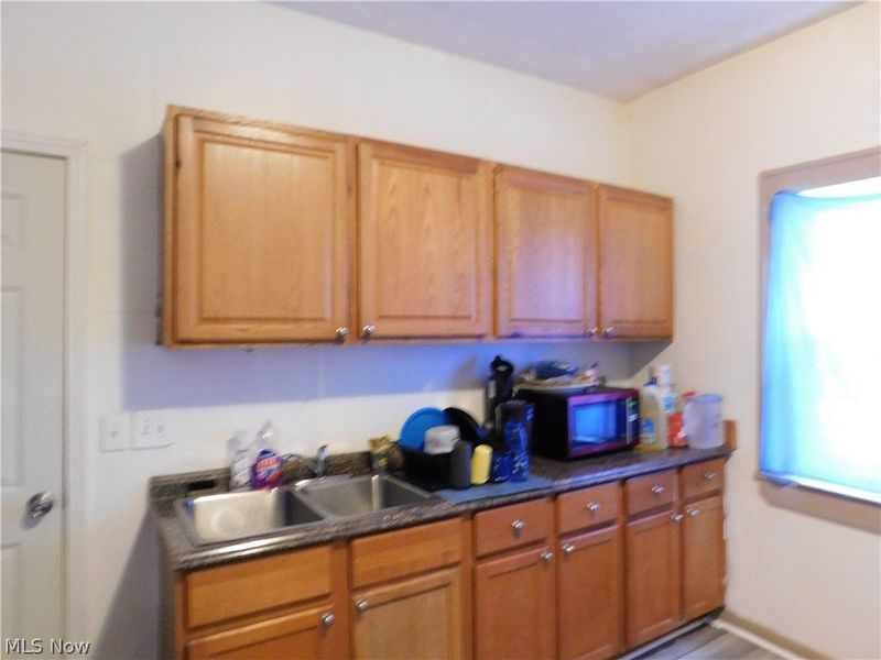 1600 Eddington Road, East Cleveland, OH 44118 Photo 23