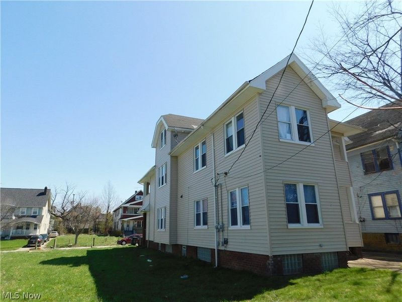 1600 Eddington Road, East Cleveland, OH 44118 Photo 7