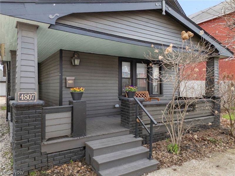 4807 Bridge Avenue, Cleveland, OH 44102 Photo 2