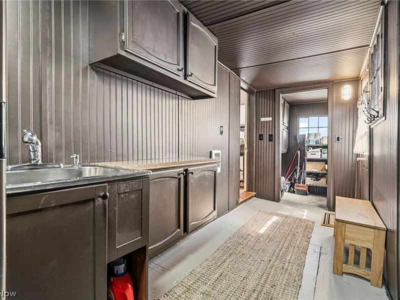 4807 Bridge Avenue, Cleveland, OH 44102 Photo 24