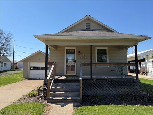 438 Nugent Street , Newcomerstown, OH 43832