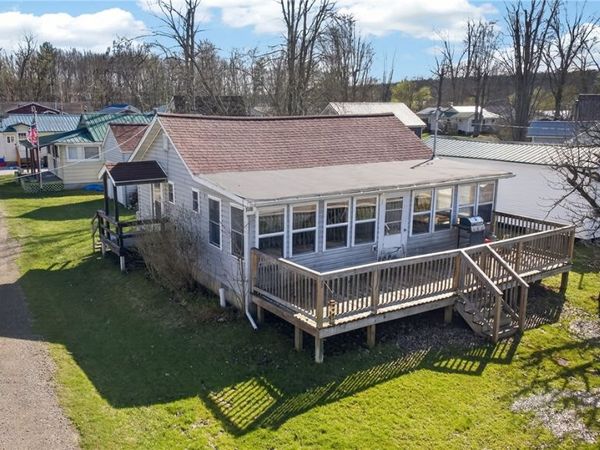 36085 Taylor Ave, Union City, PA 16438