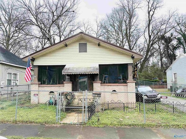 904 Spruce Street, Gadsden, AL 35901