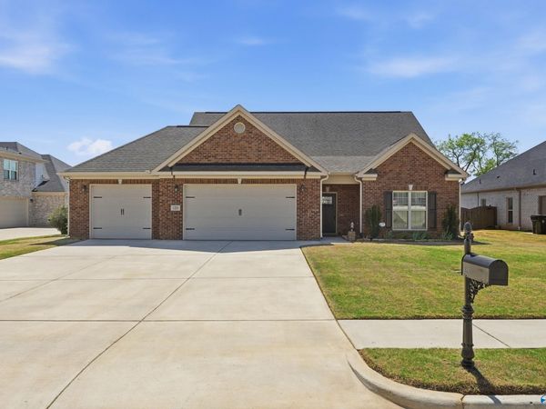 120 Shields Lake Drive, Huntsville, AL 35811