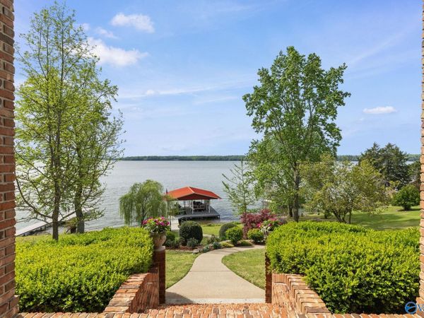 1301 County Road 413, Killen, AL 35645