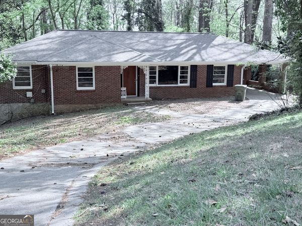 668 Lynn Circle SW, Atlanta, GA 30311