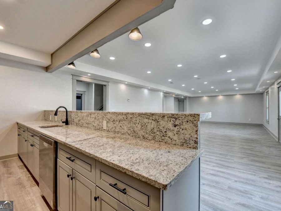 Property Image 78