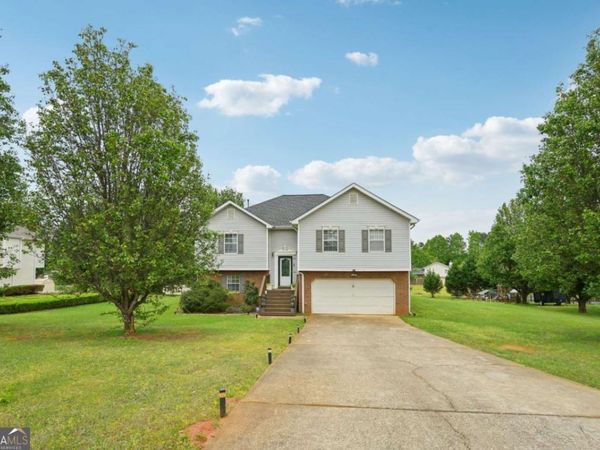 224 Solomon Drive, Ellenwood, GA 30294
