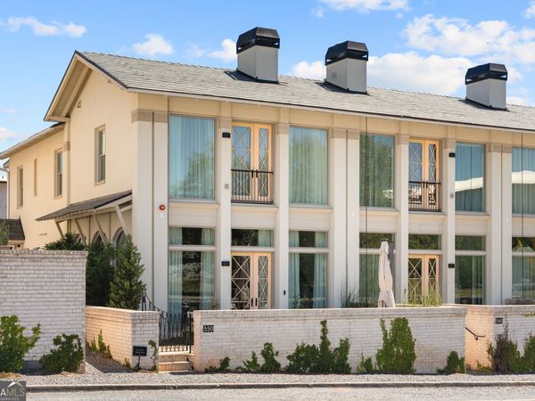 550 Heatherden Avenue, Fayetteville, GA 30214