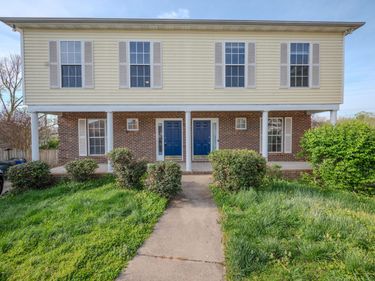 3884 Sugar Creek Drive, Lexington, KY 40517