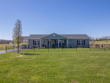 386 Oakland Lane, Harrodsburg, KY 40330