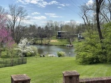 2044 Manor Drive, Lexington, KY 40502