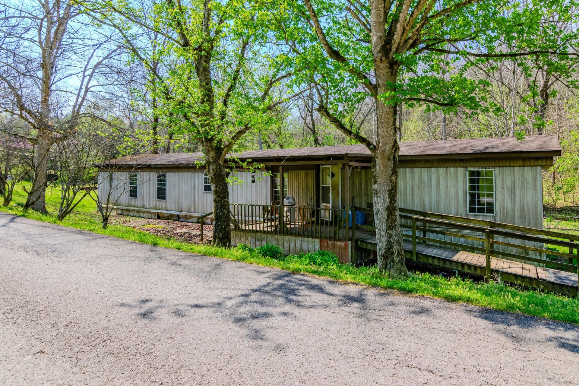 1207 Logan Road, Springfield, KY 40069 Main Photo