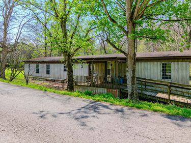 1207 Logan Road, Springfield, KY 40069