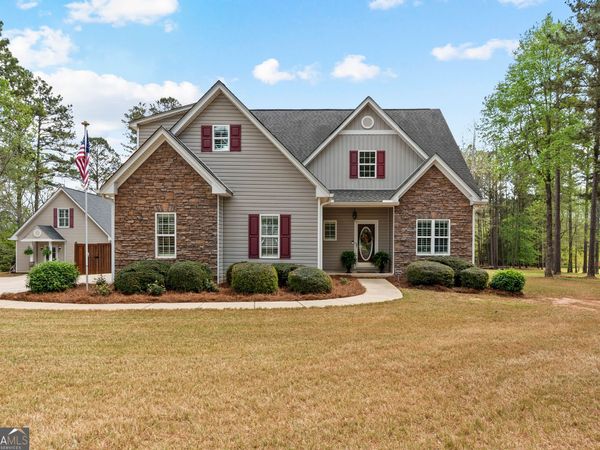 526 Kaitlin Circle, Griffin, GA 30223