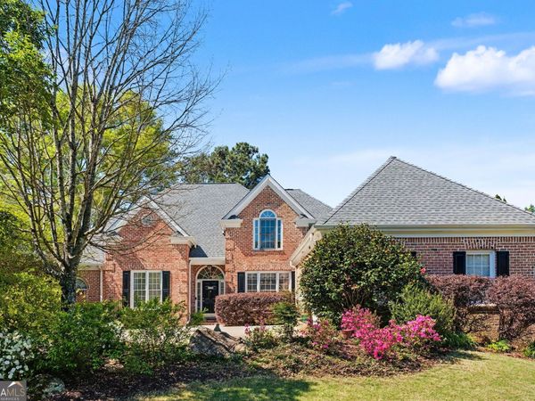 640 Garden Wilde Place, Roswell, GA 30075