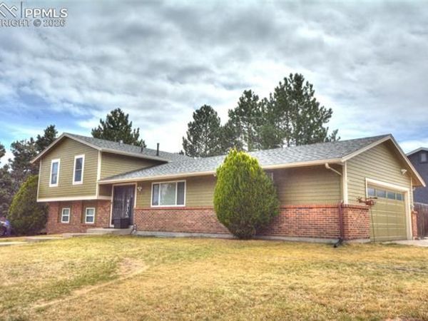 3135 Zephyr Drive, Colorado Springs, CO 80920