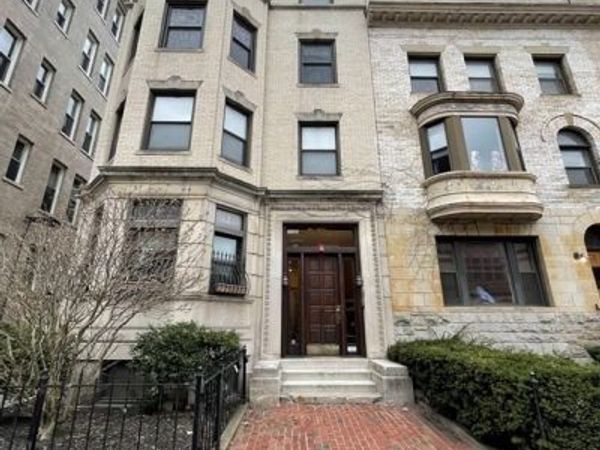 65 Hemenway St, Unit 6, Boston, MA 02115