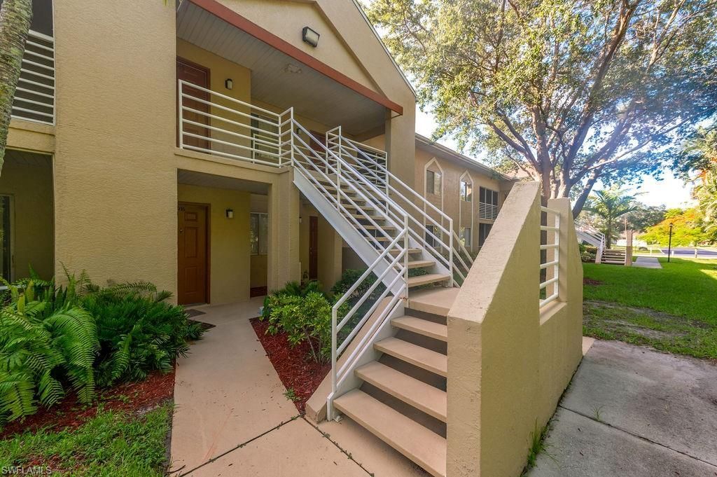 3180 Seasons Way, Unit 915, Estero, FL 33928 Photo