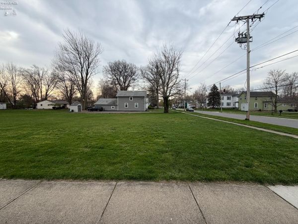 52 N Pleasant Street, Norwalk, OH 44857