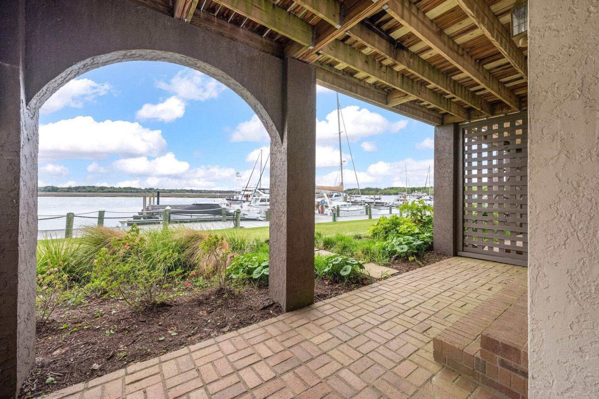 1931 Marsh Oak Lane Photo 30