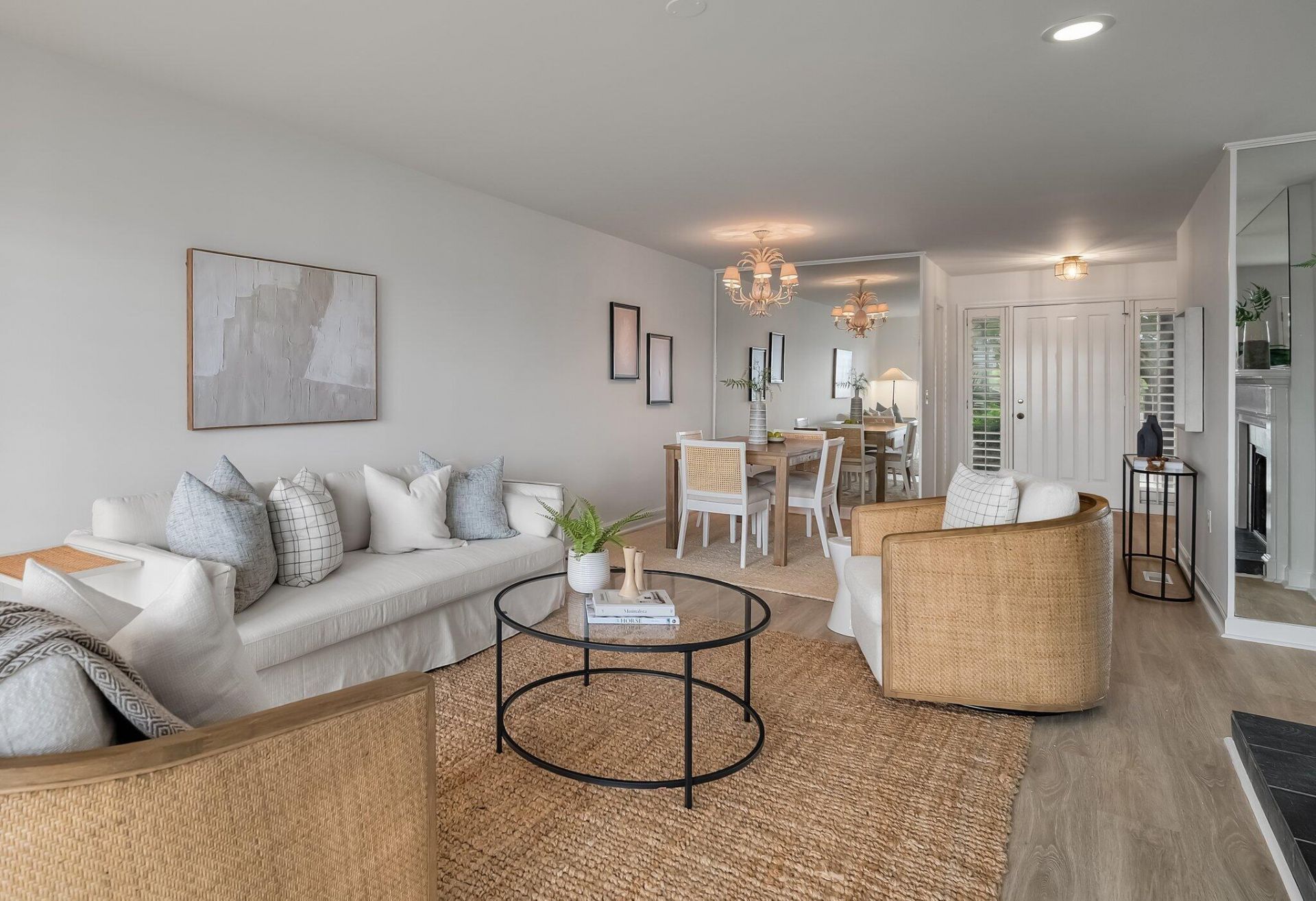 1931 Marsh Oak Lane Photo 4