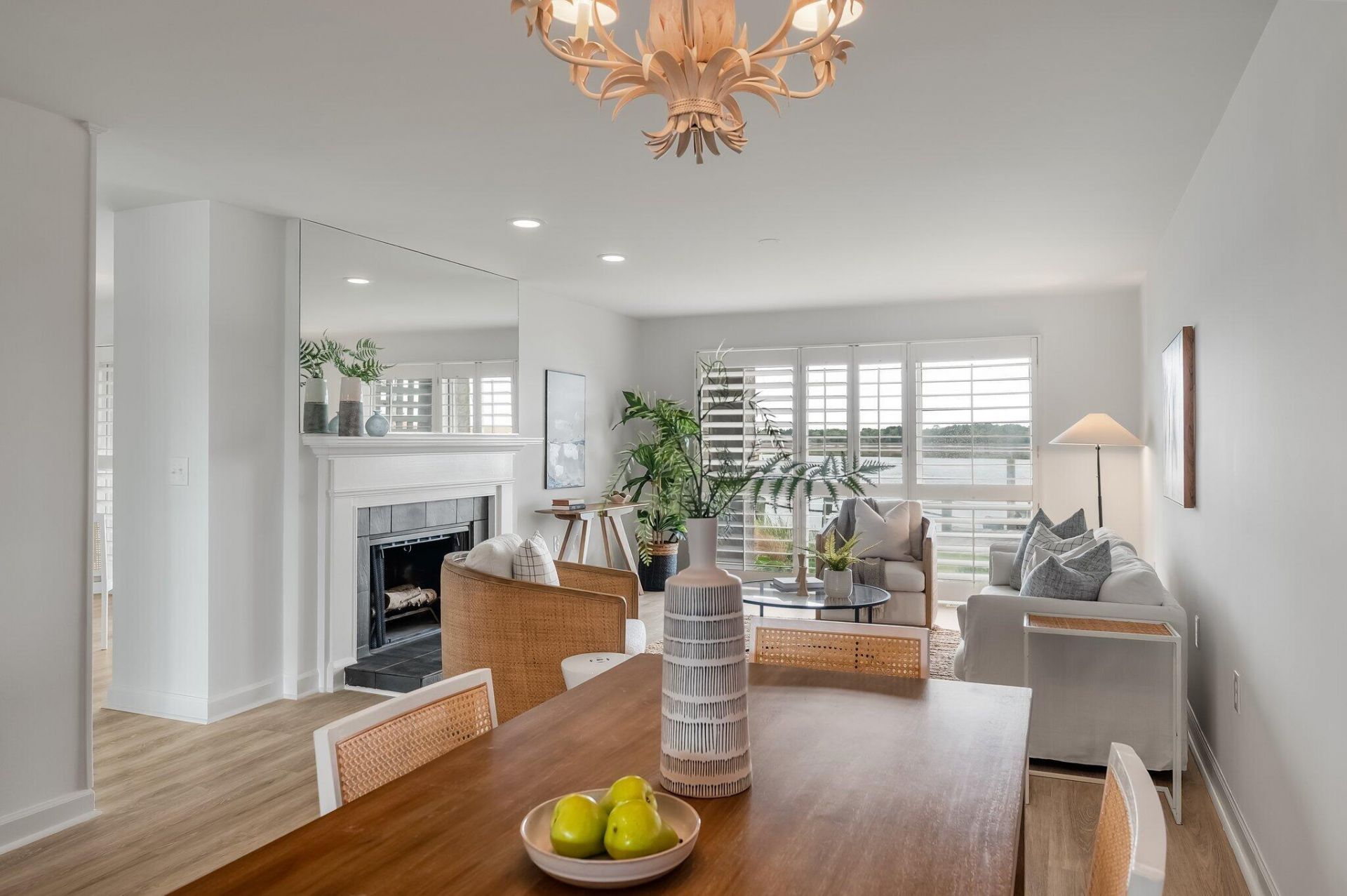 1931 Marsh Oak Lane Photo 5