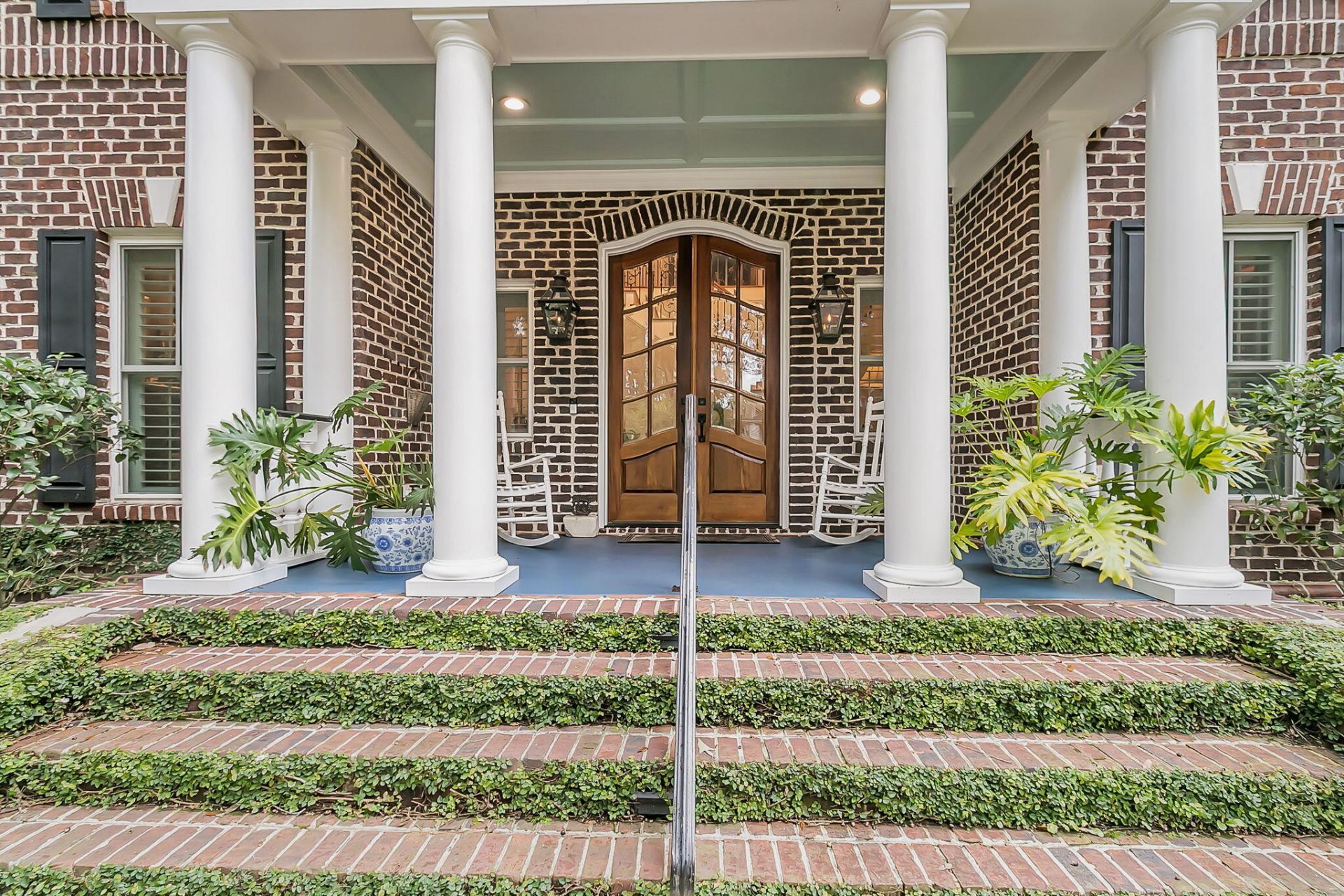 4799 Marshwood Drive Photo 4