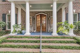 4799 Marshwood Drive photo 4