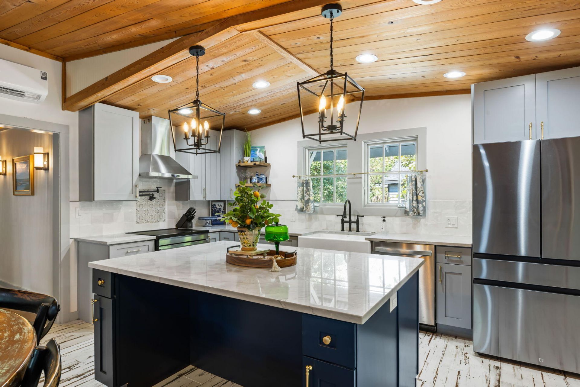 212 E Hudson Avenue Photo 11