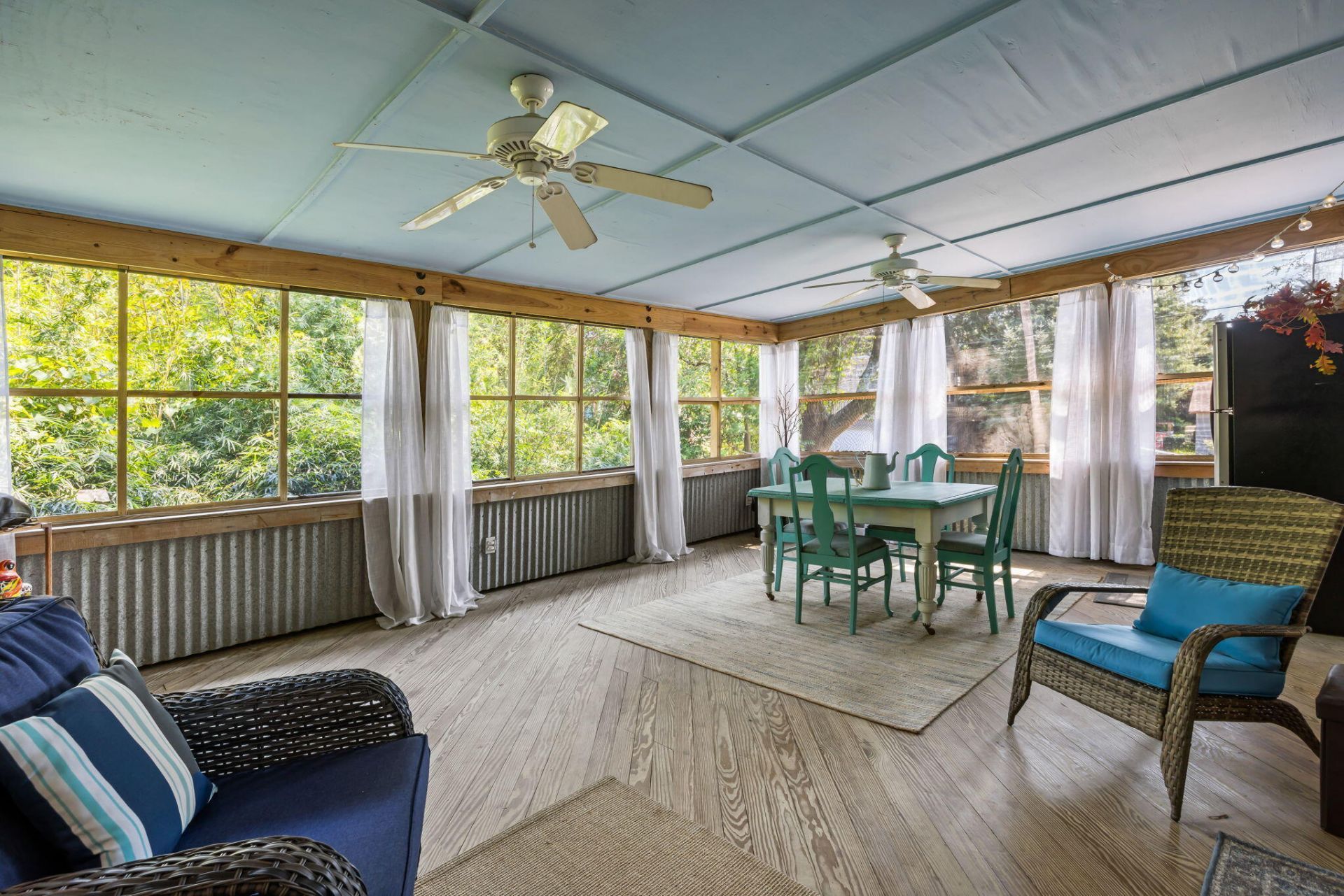 212 E Hudson Avenue Photo 21