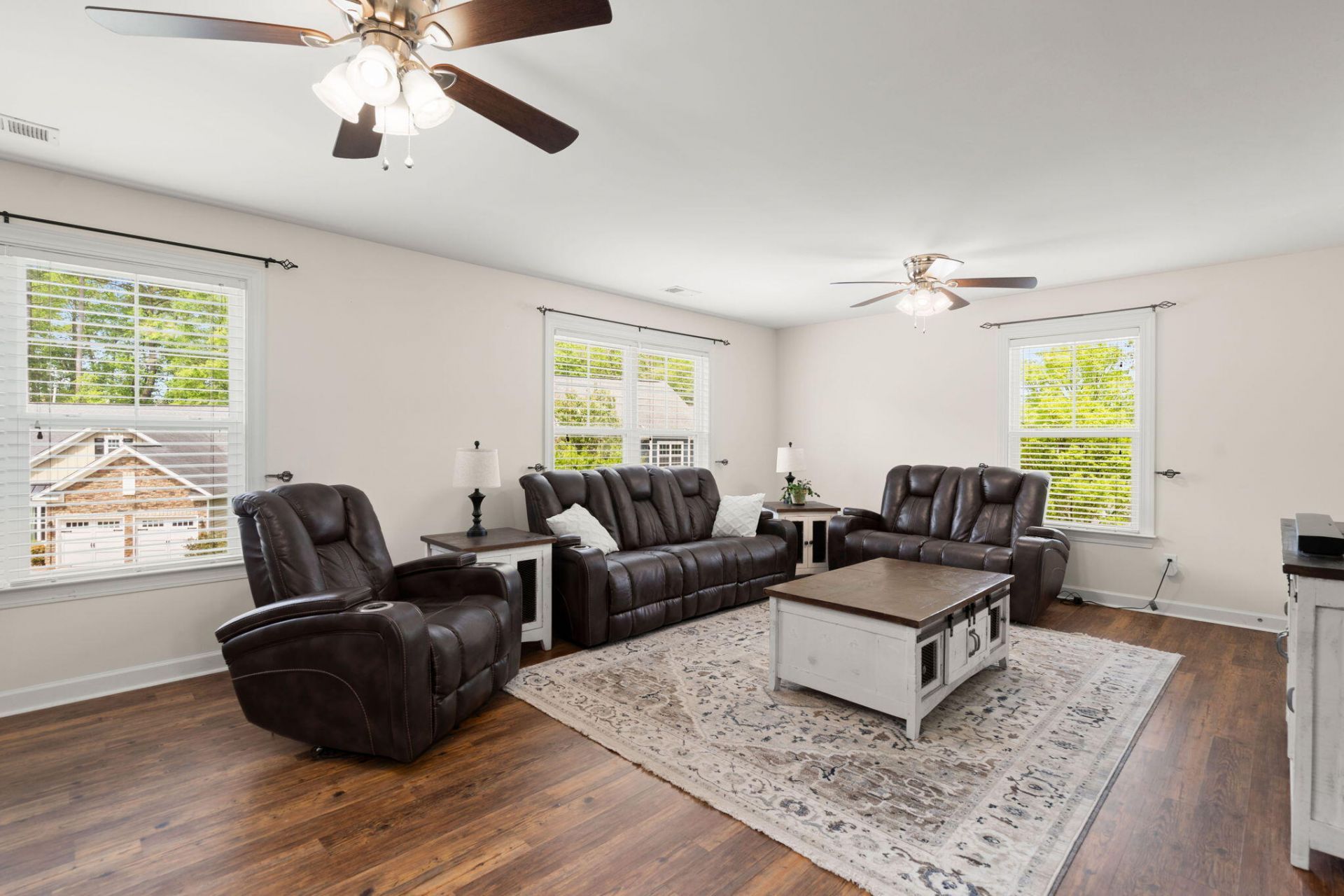 188 Donning Drive Photo 35