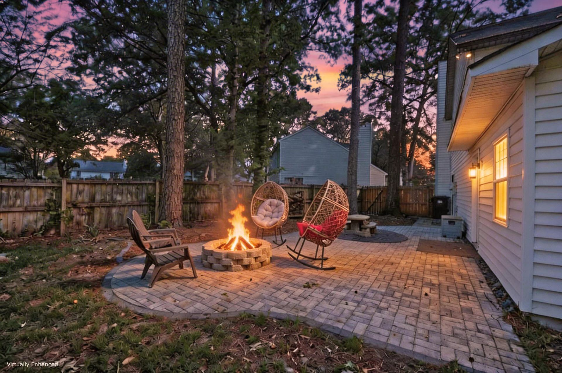 115 Challis Court Photo 40