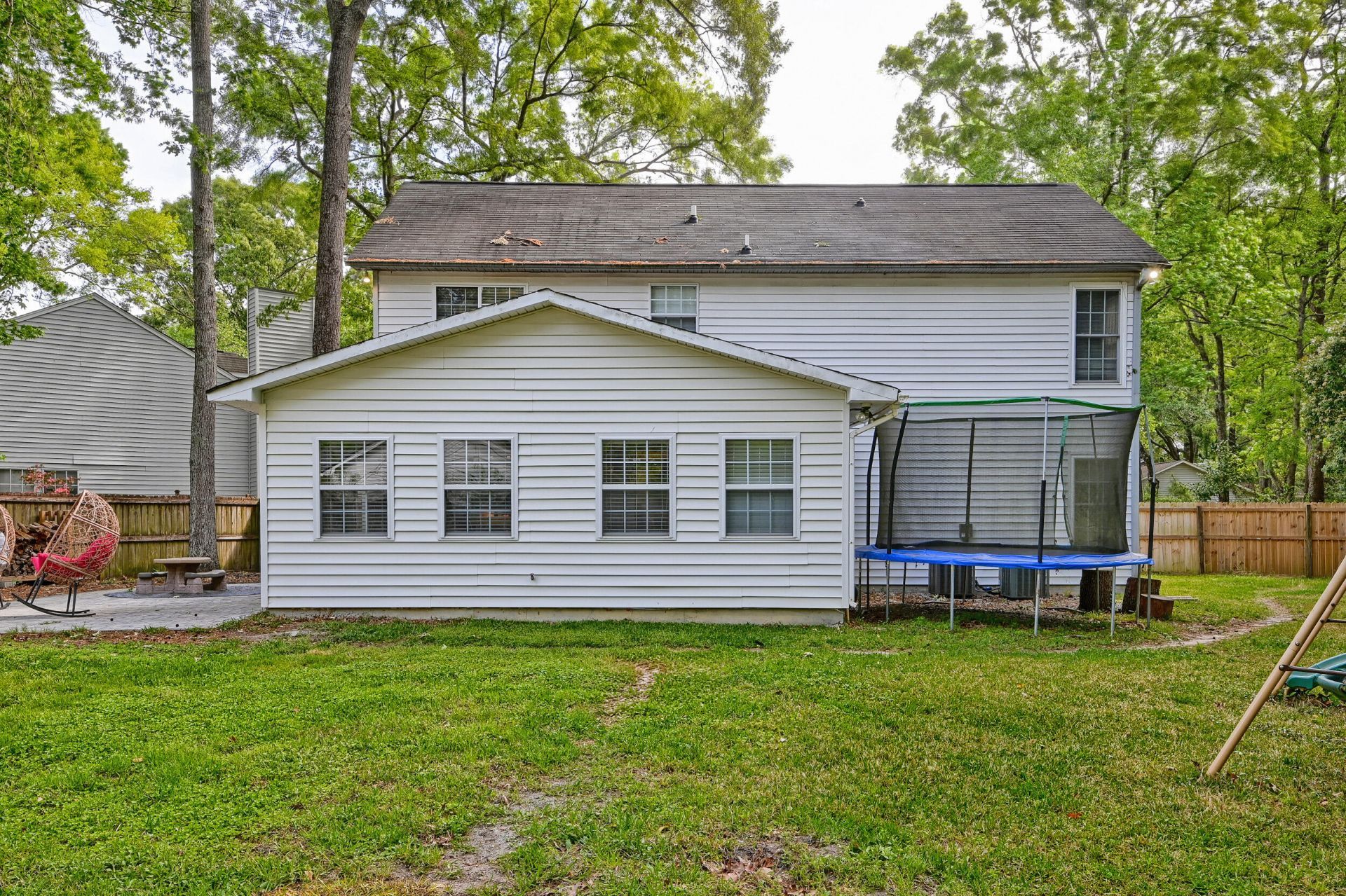 115 Challis Court Photo 52