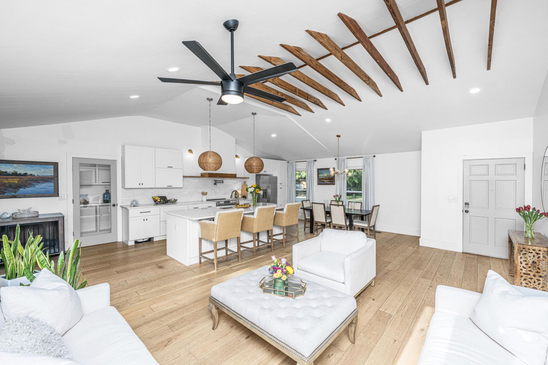 732 Canary Drive Photo 14