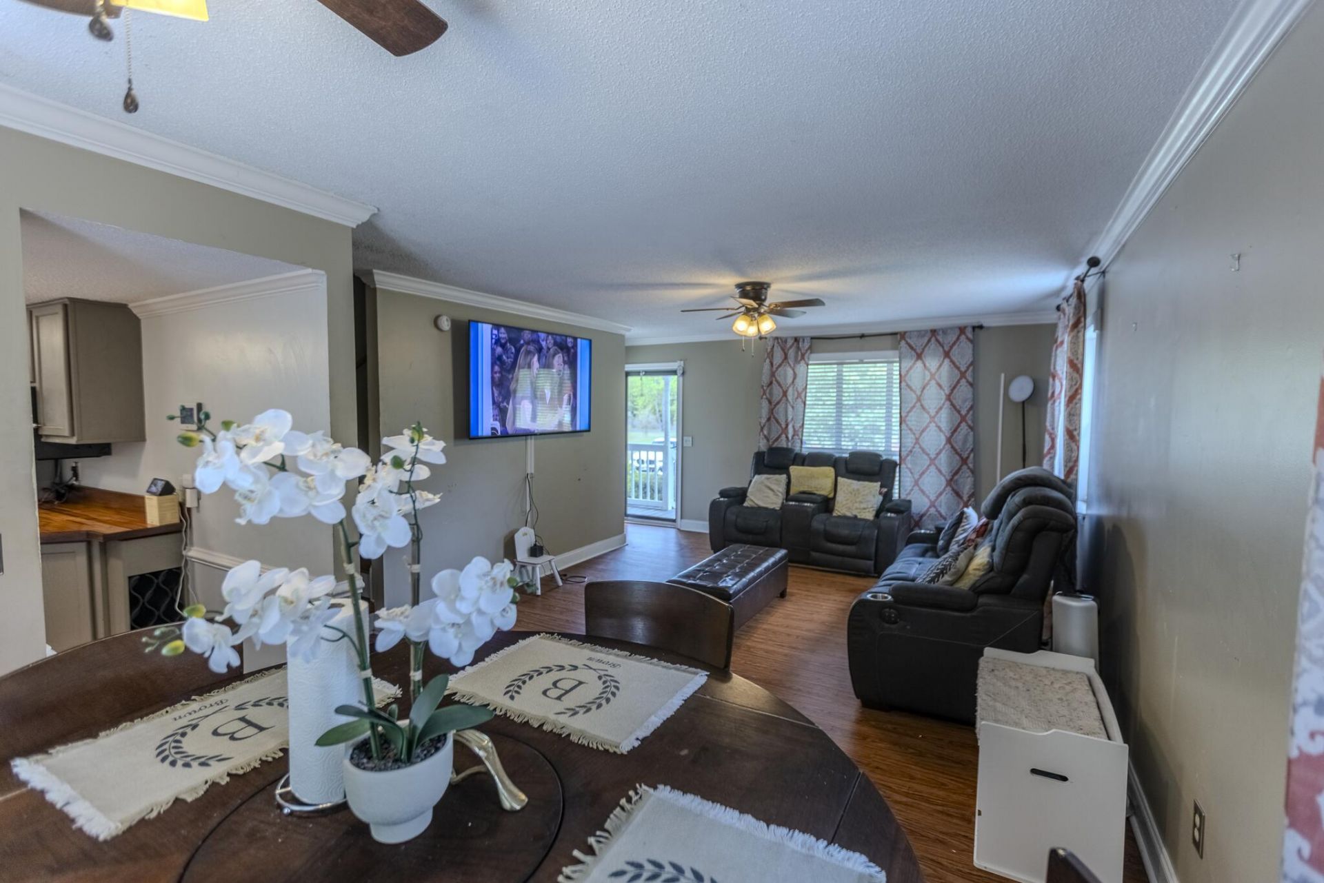 1515 Matilda Circle Photo 5