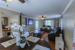 1515 Matilda Circle photo 4