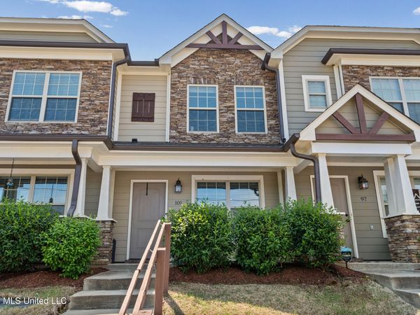 101 E Valley Street, Hernando, MS 38632