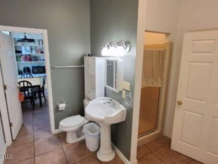 Property Image 44