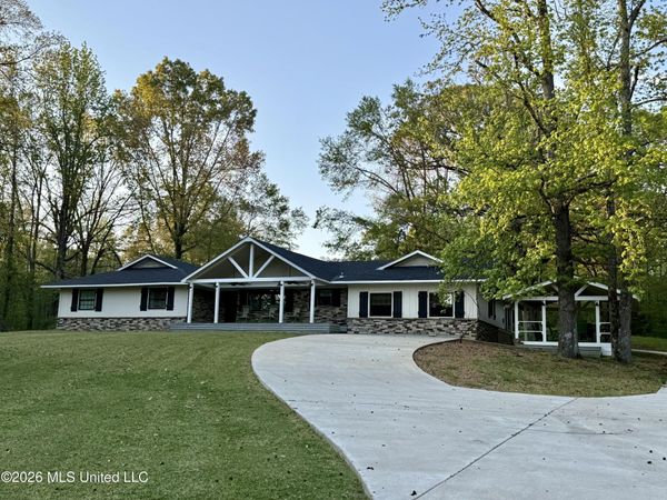 1250 Friendship East Road, Charleston, MS 38921