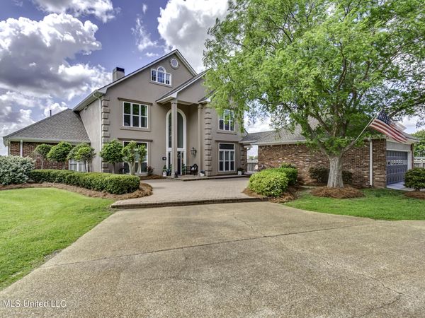 1111 Bay Vista, Brandon, MS 39047