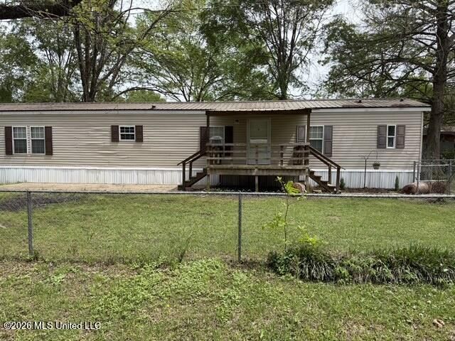 125 Vicksburg Avenue, Richland, MS 39218 Main Photo