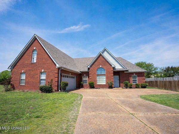 4275 W Sweet Flag Loop, Southaven, MS 38671