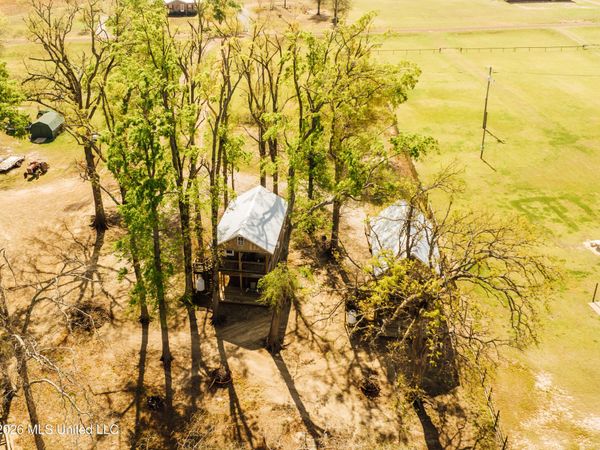 2503 Deerfield Road, Yazoo City, MS 39194