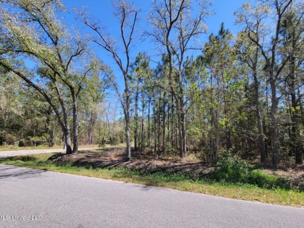 Lot 13 Red Street, Waveland, MS 39576